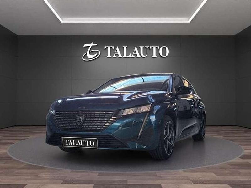 Usado Peugeot 308 Allure 131 CV (96 kW) 2024 Azul Berlina