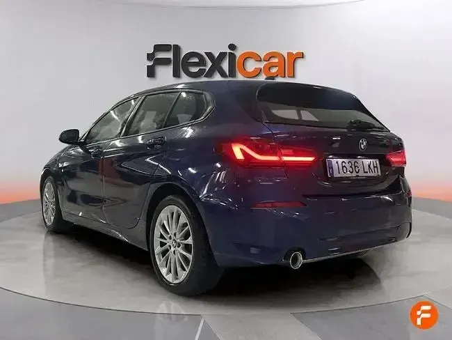 Usado BMW 118 140 CV (102 kW) 2020 Azul Utilitario