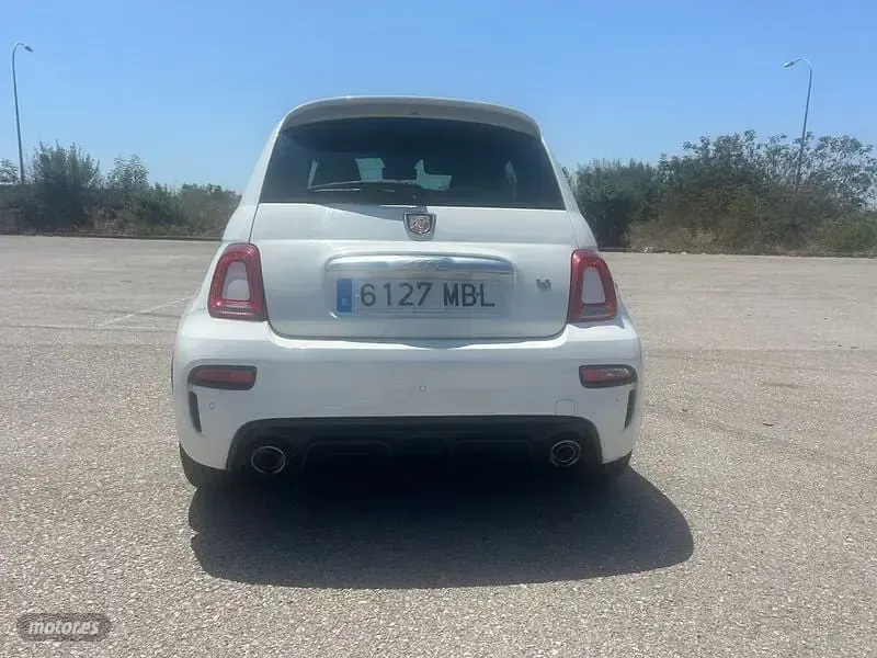 Usado Abarth 500 165 CV (121 kW) 2022 Blanco Berlina