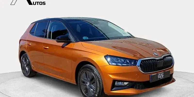 Usado Skoda Fabia Selection 116 CV (85 kW) 2025 Naranja Utilitario