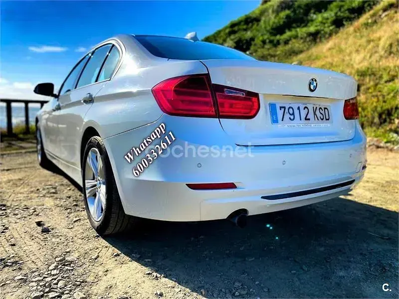 Usado BMW 320 163 CV (119 kW) 2013 Blanco Berlina