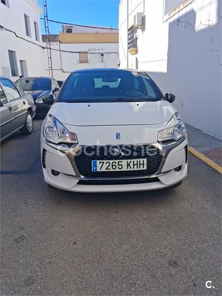 Usado DS Automobiles DS3 99 CV (72 kW) 2018 Blanco Berlina