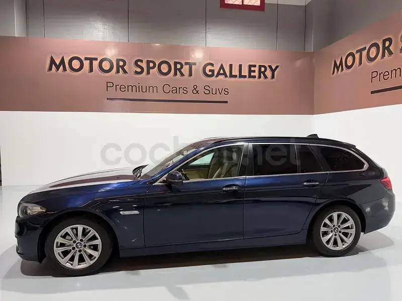 Usado BMW 518 Comfort Edition 150 CV (110 kW) 2015 Azul Familiar