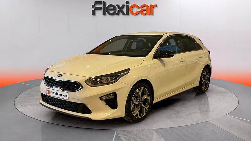 Usado Kia Ceed 160 CV (117 kW) 2021 Blanco Utilitario
