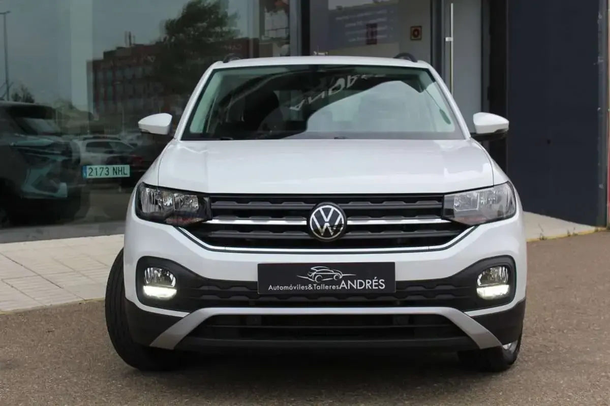 Usado VW T-Cross Advance 110 CV (80 kW) 2022 Blanco SUV