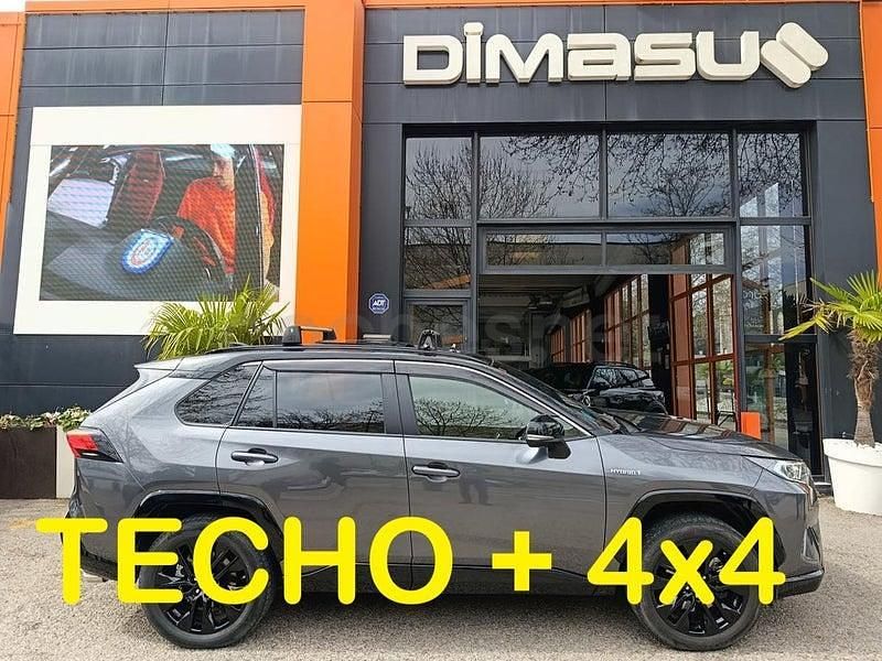 Usado Toyota RAV4 Hybrid Style 222 CV (163 kW) 2021 Gris / plata SUV