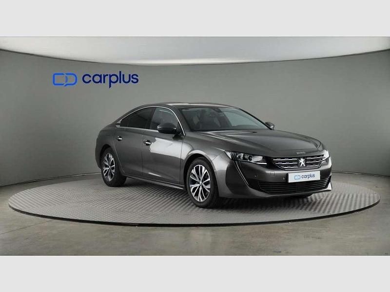 Usado Peugeot 508 Allure 131 CV (96 kW) 2021 Gris Berlina