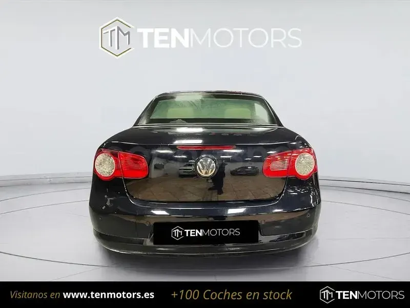Usado VW Eos 140 CV (102 kW) 2007 Negro Descapotable