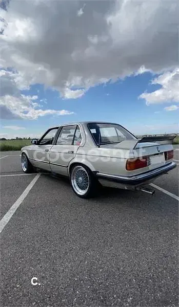 Usado BMW 325 170 CV (125 kW) 1987 Beige Berlina