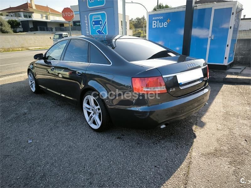 Marrón Usado 2004 Audi A6 Berlina | 5900 € (Precio justo) - Imagen 1/4