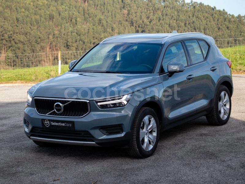 Azul Usado 2020 Volvo XC40 Momentum SUV | 24.490 € (Buen precio) - Imagen 1/4