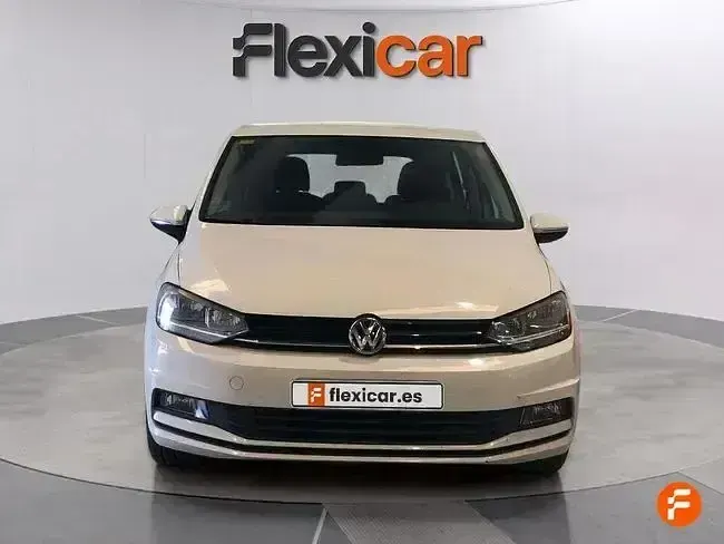 Usado VW Touran Advance 110 CV (80 kW) 2016 Blanco Monovolumen