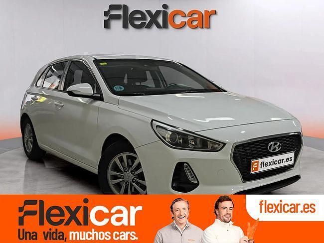 Blanco Usado 2018 Hyundai i30 Berlina | 12.490 € (Precio justo) - Imagen 1/4