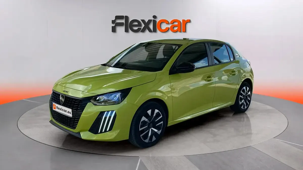 Usado Peugeot 208 Style 110 CV (80 kW) 2025 Verde Utilitario
