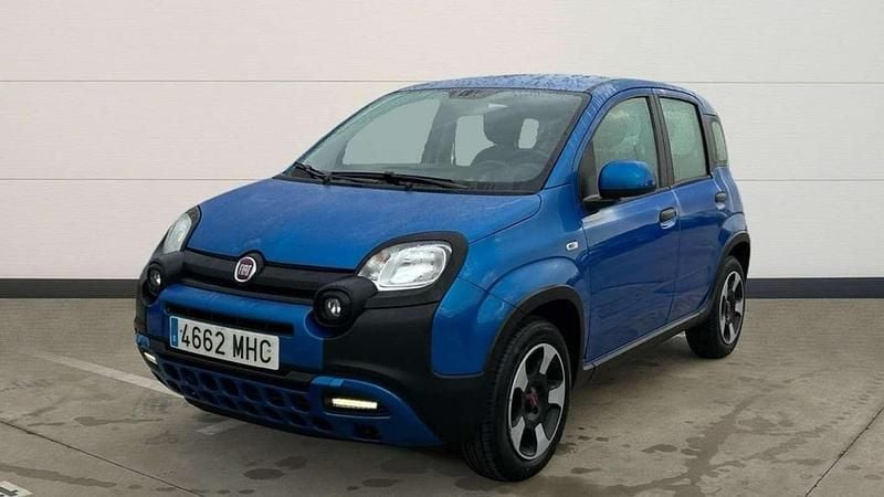 Usado Fiat Panda Cross Cross 71 CV (52 kW) 2023 Azul Utilitario