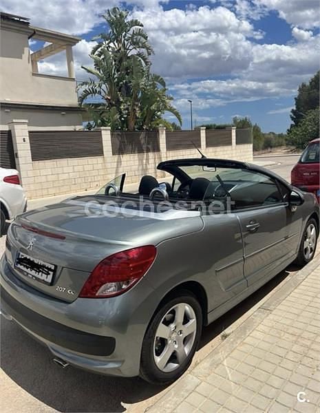 Usado Peugeot 207 CC 112 CV (82 kW) 2013 Gris / plata Descapotable