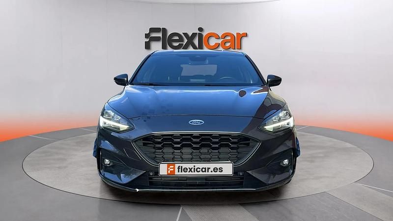 Usado Ford Focus ST-Line 125 CV (91 kW) 2019 Gris Berlina