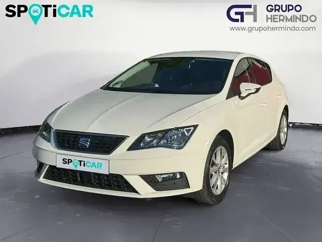 Usado Seat Leon Reference 115 CV (84 kW) 2017 Blanco Berlina