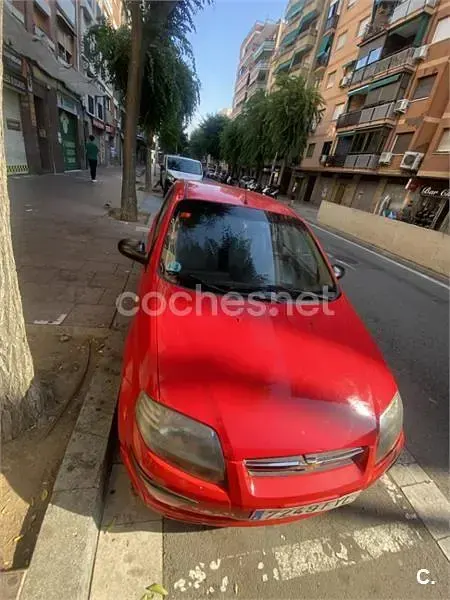 Usado Chevrolet Kalos SE 72 CV (52 kW) 2007 Rojo Berlina
