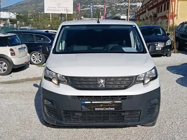Usado Peugeot Partner Premium 102 CV (75 kW) 2020 Blanco Monovolumen