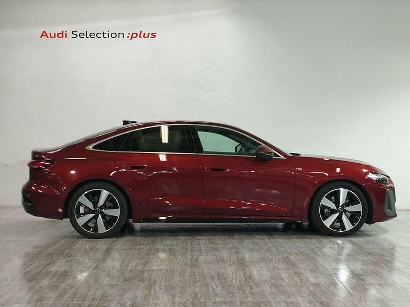 Usado Audi A5 S-Line 204 CV (150 kW) 2024 Rojo Berlina