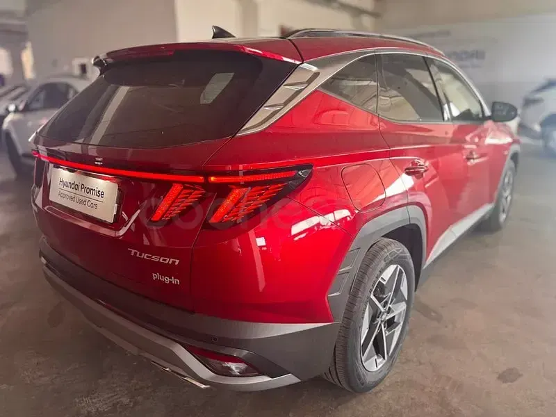 Nuevo Hyundai Tucson 252 CV (185 kW) 2026 Granate SUV