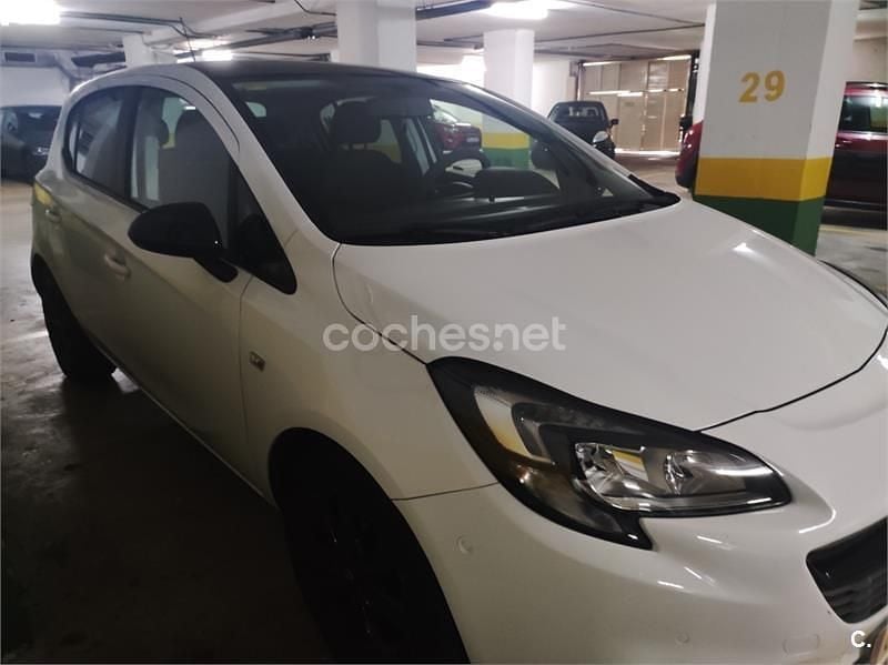 Usado Opel Corsa Color Edition 90 CV (66 kW) 2017 Blanco Utilitario