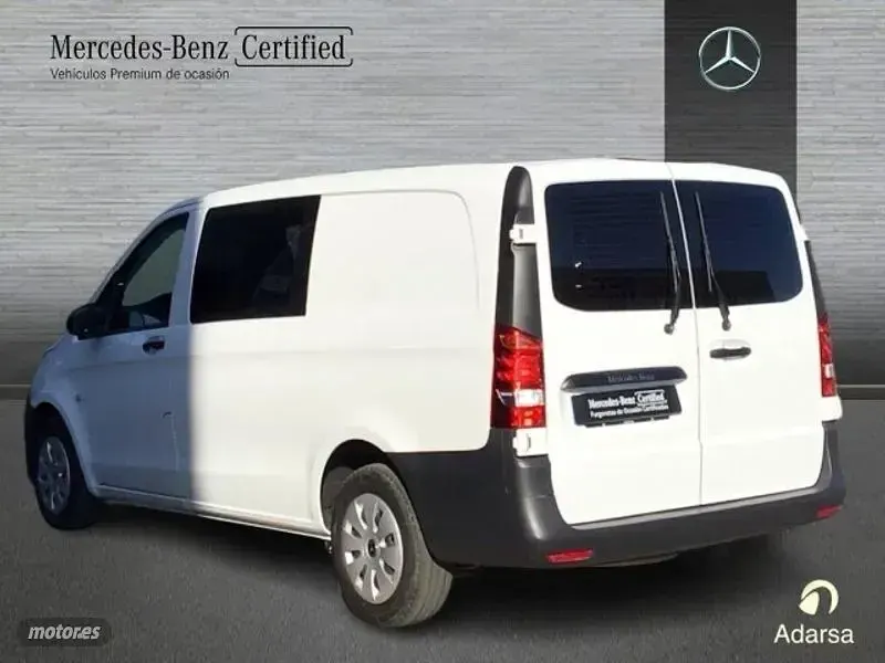 Usado Mercedes Vito 102 CV (75 kW) 2021 Blanco Van