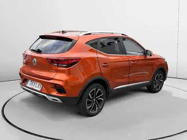 Usado MG ZS Luxury 106 CV (77 kW) 2022 Blanco SUV