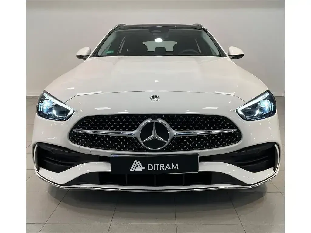 Nuevo Mercedes C300 313 CV (230 kW) 2026 Blanco Familiar