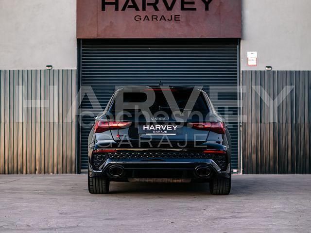 Usado Audi RS3 400 CV (294 kW) 2024 Negro Berlina