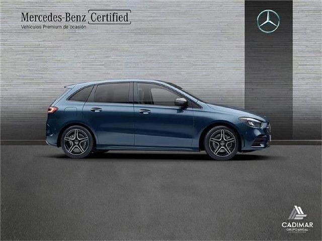 Usado Mercedes B250e AMG line 218 CV (160 kW) 2022 Azul denim Monovolumen