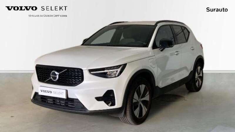 Todoterreno Usado 2023 Volvo XC40 Plus SUV | 37.000 € (Un poco caro) - Imagen 1/4