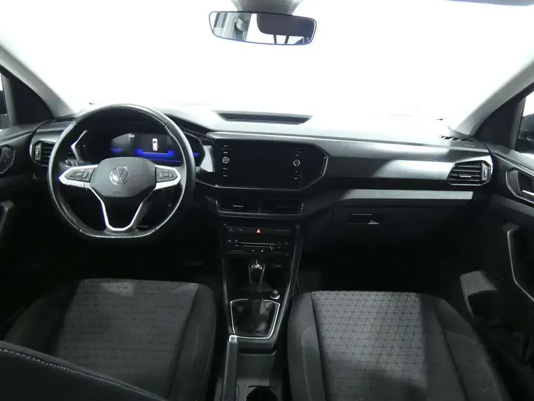 Usado VW T-Cross Advance 110 CV (80 kW) 2023 Negro SUV