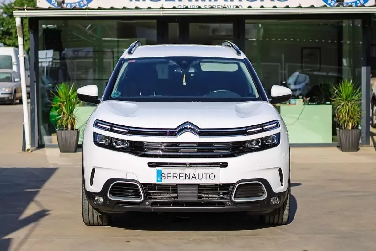 Usado Citroën C5 Aircross Shine 177 CV (130 kW) 2018 Blanco SUV