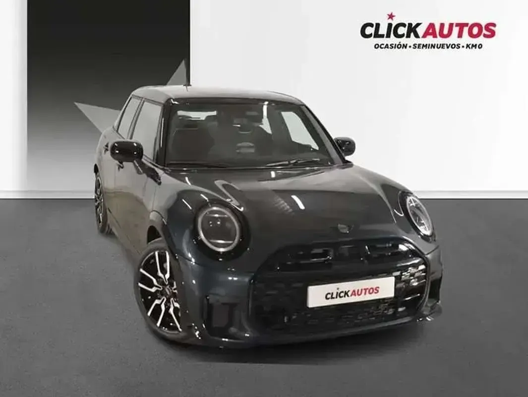 Usado Mini Cooper 114 kW (156 CV) 2025 Gris Utilitario