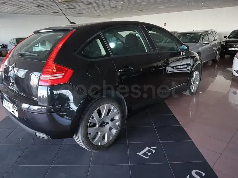 Usado Citroën C4 110 CV (80 kW) 2006 Negro Berlina