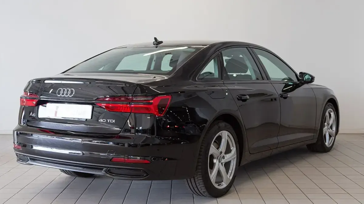 Usado Audi A6 Sport 204 CV (150 kW) 2019 Negro Berlina