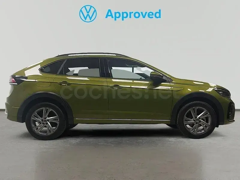Usado VW Taigo R-line 115 CV (84 kW) 2024 Verde SUV