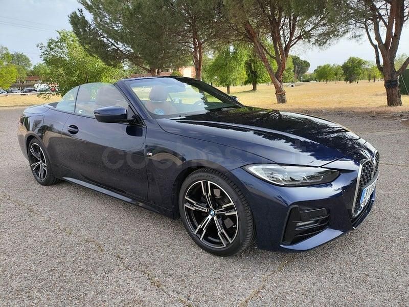 Usado BMW 420 Performance 190 HP (139 kW) 2023 Azul Cabrios