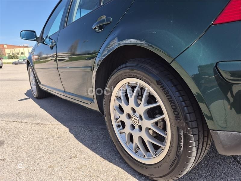 Usado VW Golf III GTI 125 CV (91 kW) 1999 Verde Berlina