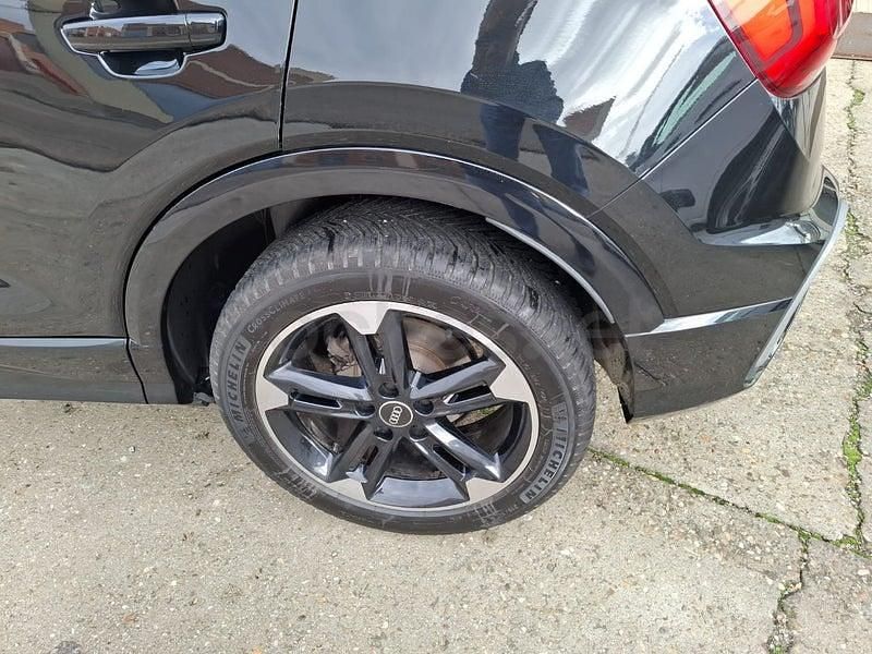 Usado Audi Q2 S-Line 116 CV (85 kW) 2023 Negro SUV