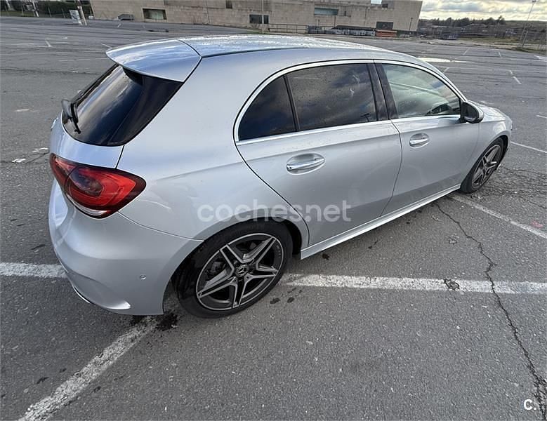 Usado Mercedes A200 150 CV (110 kW) 2023 Gris / plata Berlina