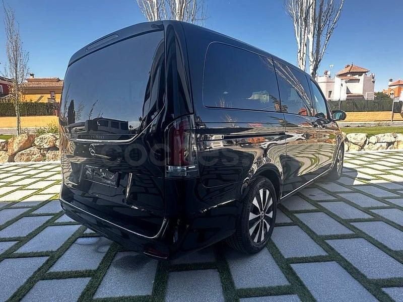 Usado Mercedes V250 Style 190 CV (139 kW) 2024 Negro Monovolumen