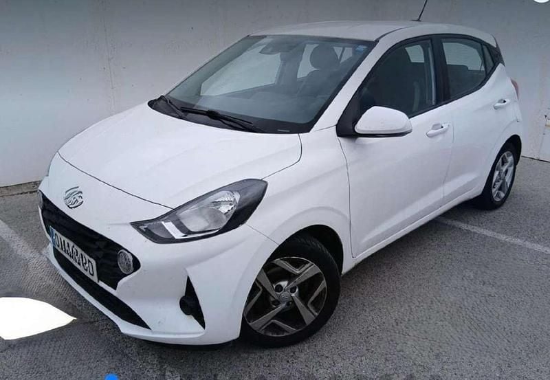 Blanco Usado 2022 Hyundai i10 Utilitario | 8990 € (Buen precio) - Imagen 1/4