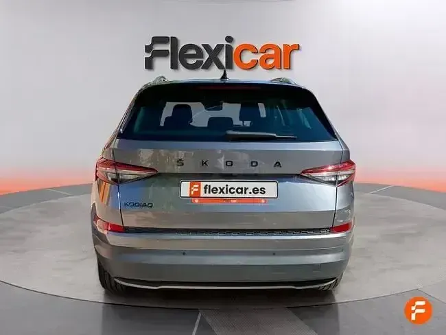 Usado Skoda Kodiaq Ambition 150 CV (110 kW) 2022 Gris SUV