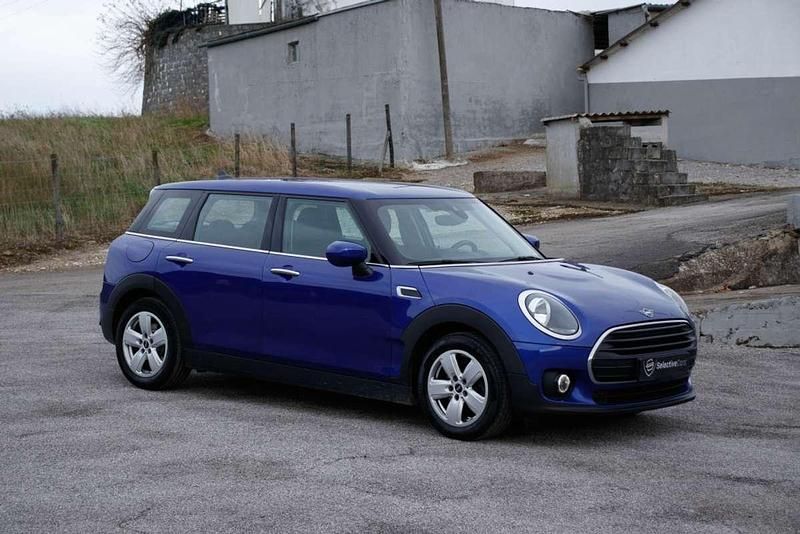 Usado Mini One D Clubman 116 CV (85 kW) 2020 Azul Familiar