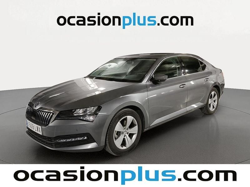 Gris Usado 2022 Skoda Superb Ambition Berlina | 24.082 € (Precio justo) - Imagen 1/4