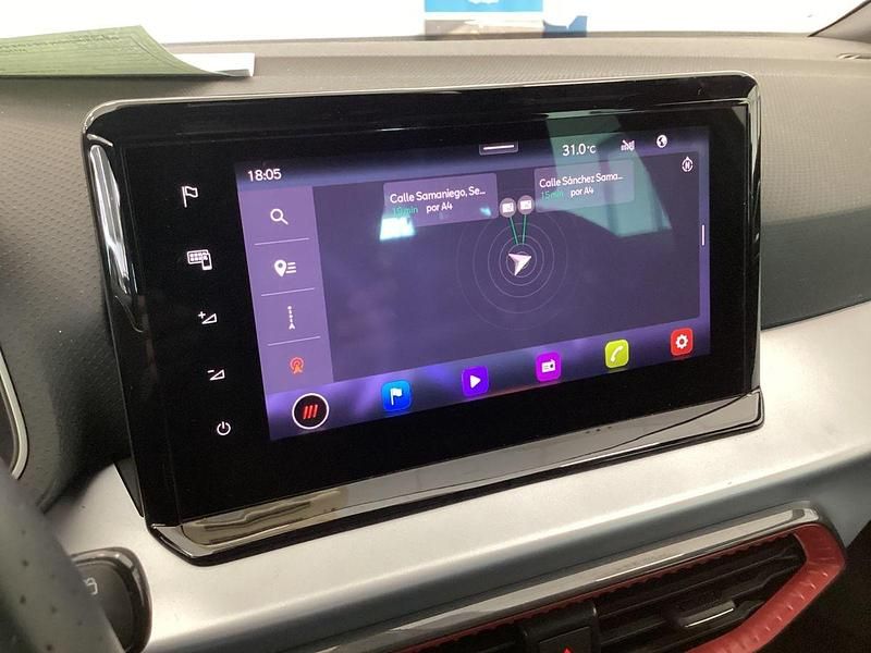 Usado Seat Arona FR 115 CV (84 kW) 2024 Gris SUV