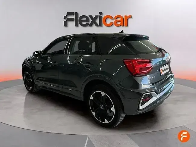Usado Audi Q2 S-Line 110 CV (80 kW) 2022 Gris SUV